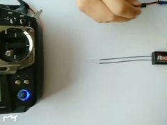 Corona R8SF 2.4g 8 saluran yang kompatibel dengan penerima pemancar helikopter rc Futaba SFHSS